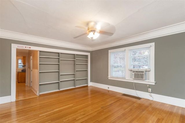 543 53rd Street, Des Moines, IA 50312
