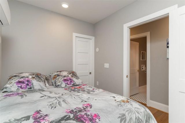 543 53rd Street, Des Moines, IA 50312