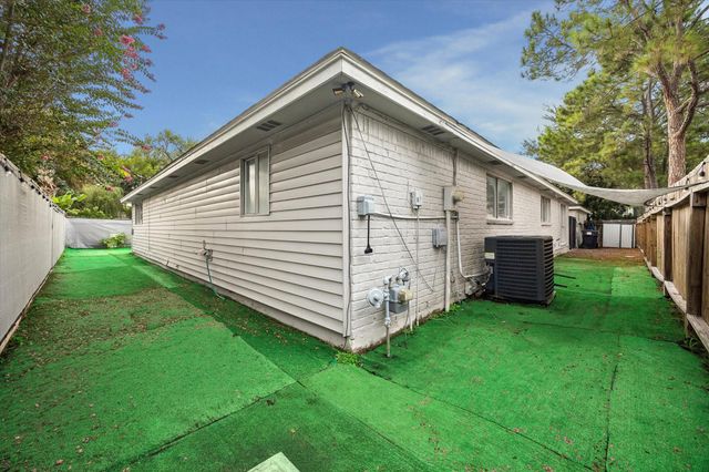 11319 Olympia Drive, Houston, TX 77077