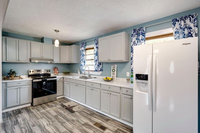 121 Northwest Drive, Aiken, SC 29801