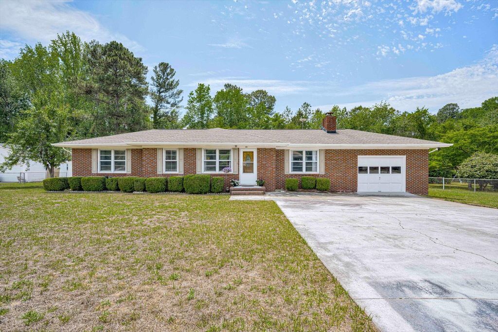 121 Northwest Drive, Aiken, SC 29801