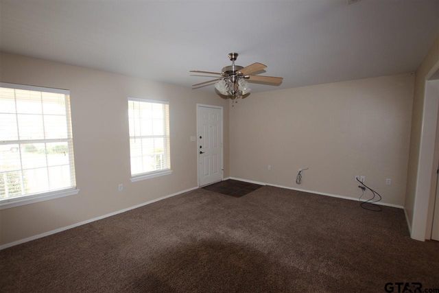 211 Willowbrook, Whitehouse, TX 75791