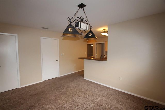 211 Willowbrook, Whitehouse, TX 75791