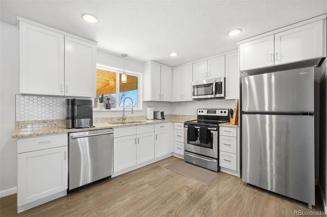 425 Starlight Road, Thornton, CO 80260