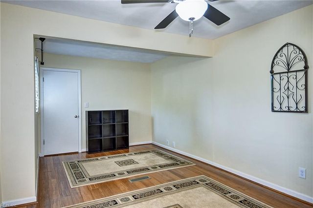 5525 Hatteras RD, Virginia Beach, VA 23462