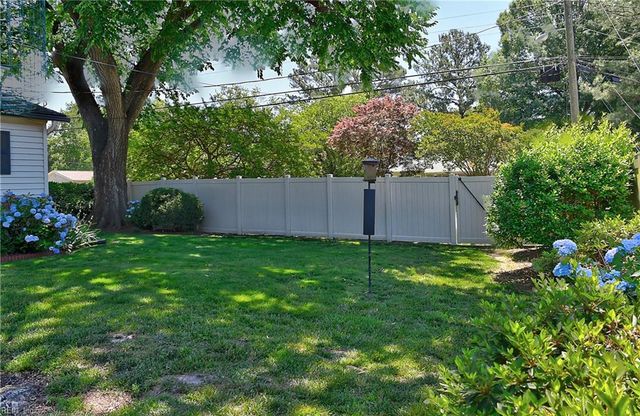 5525 Hatteras RD, Virginia Beach, VA 23462