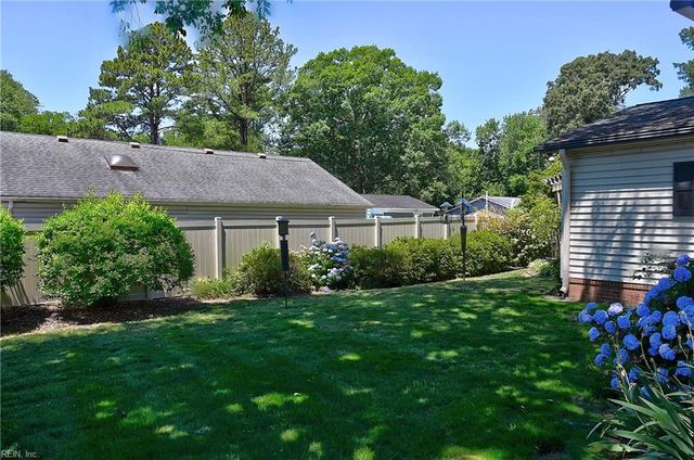 5525 Hatteras RD, Virginia Beach, VA 23462