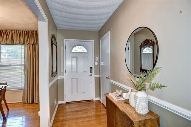 5525 Hatteras RD, Virginia Beach, VA 23462