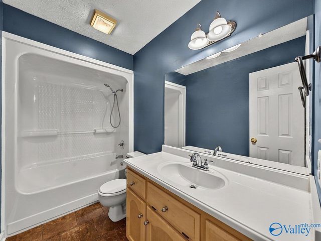 116 Amberwood Drive, Harvest, AL 35749