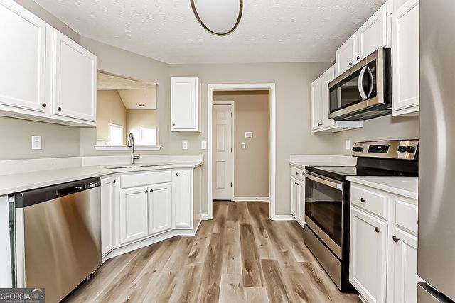 216 Rivergate Court, Jonesboro, GA 30238