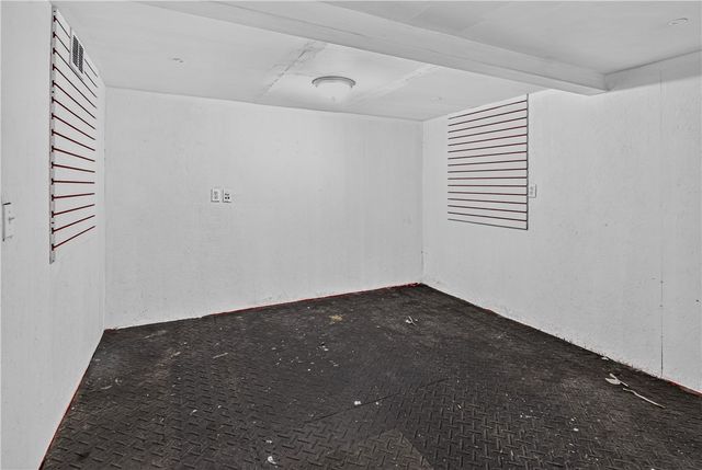 2807 Fayette St, Mckeesport, PA 15132