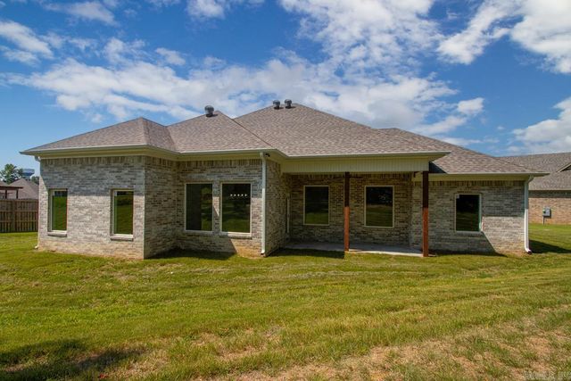 2116 Sable Oaks, Bryant, AR 72022