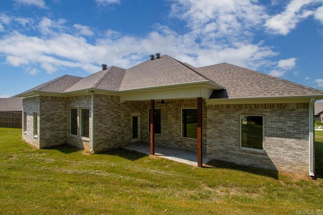 2116 Sable Oaks, Bryant, AR 72022