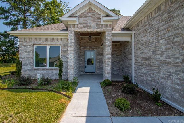 2116 Sable Oaks, Bryant, AR 72022