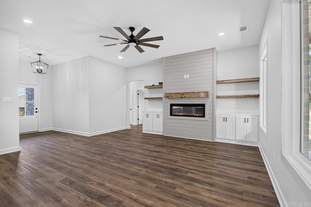 2116 Sable Oaks, Bryant, AR 72022