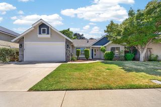 2248 Country Manor Dr, Riverbank, CA 95367
