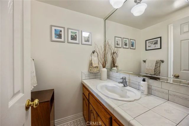 5552 Pebble Beach, Yorba Linda, CA 92886