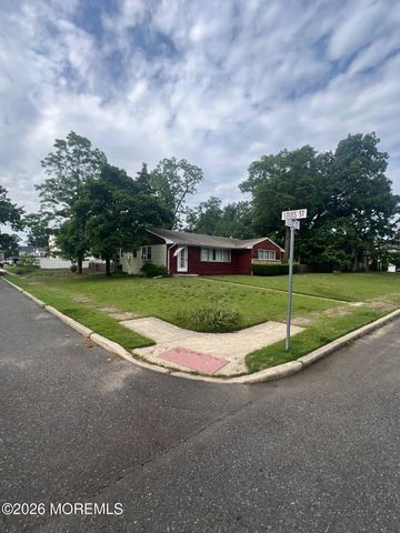 39 Lejune Road, Cinnaminson, NJ 08077