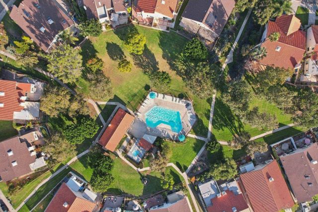 816 Caminito Azul, Carlsbad, CA 92011