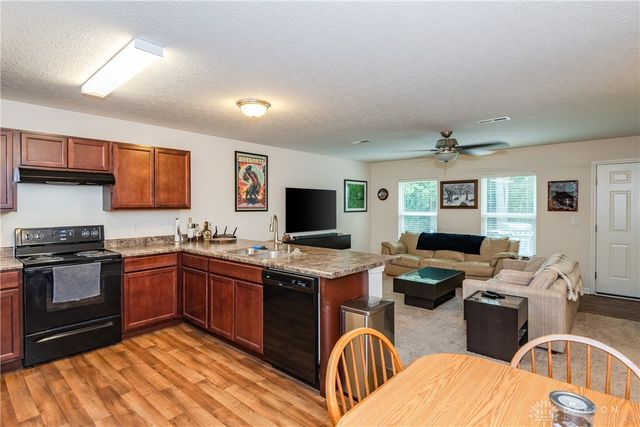 219 Riesling Drive, Union, OH 45322