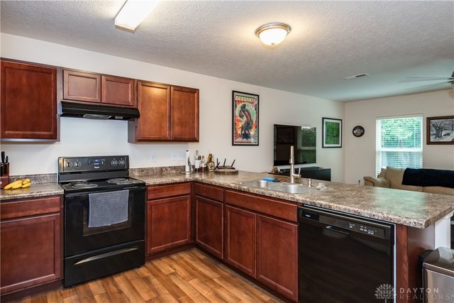 219 Riesling Drive, Union, OH 45322