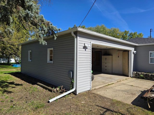 1705 Whipple Street, Beloit, WI 53511