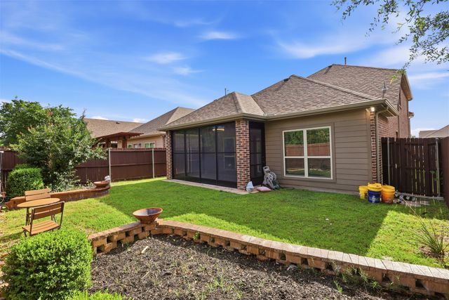 816 Gray Fox Drive, Mckinney, TX 75071