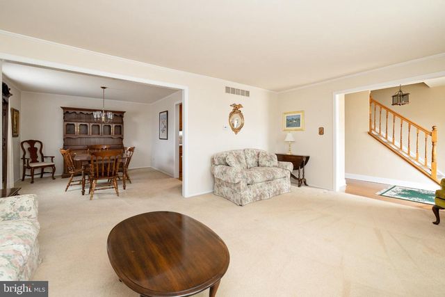 3 ARLINGTON, Sewell, NJ 08080