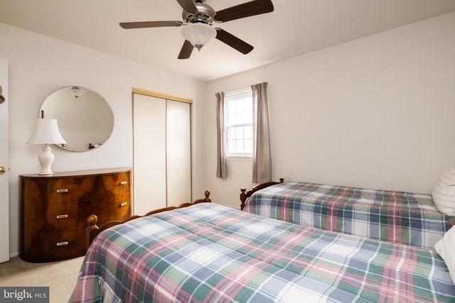 3 ARLINGTON, Sewell, NJ 08080