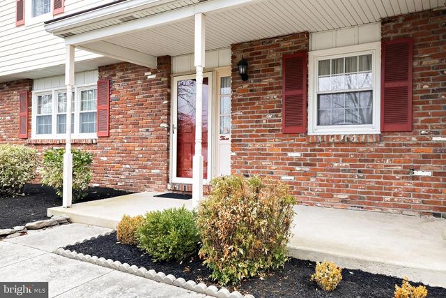 3 ARLINGTON, Sewell, NJ 08080