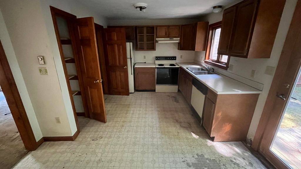 2 Oak Dale Drive 2, Scarborough, ME 04074 — photo 5