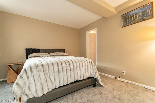 19201 Van Aken Boulevard 313, Shaker Heights, OH 44122