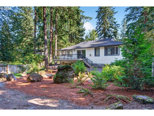 18861 Indian Springs Cir, Lake Oswego, OR 97035