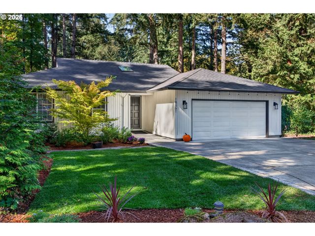 18861 Indian Springs Cir, Lake Oswego, OR 97035