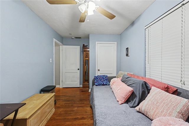 4018 Lamont St, Corpus Christi, TX 78411