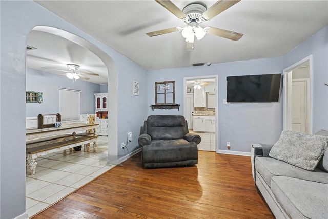 4018 Lamont St, Corpus Christi, TX 78411