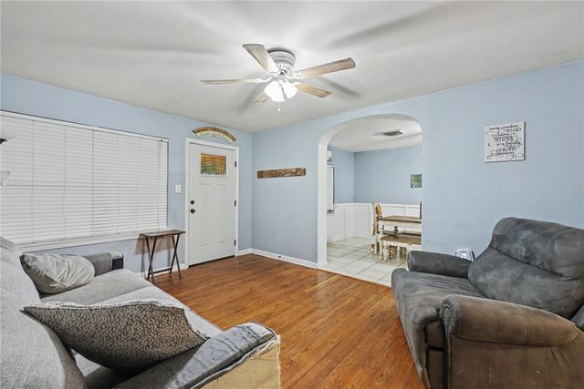 4018 Lamont St, Corpus Christi, TX 78411