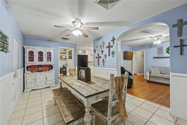 4018 Lamont St, Corpus Christi, TX 78411