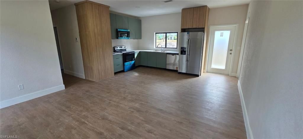 1016 Butler ST E, LEHIGH ACRES, FL 33974 — photo 4