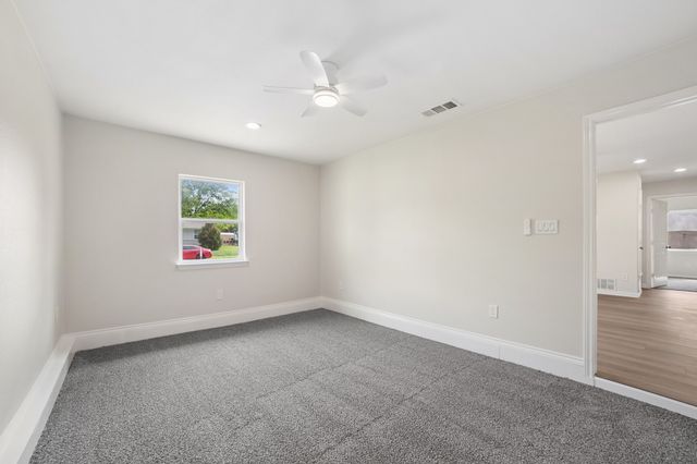 3613 Edgebrook Drive, Mesquite, TX 75150