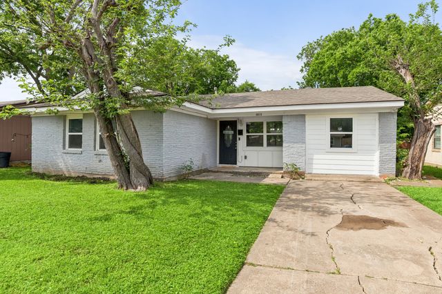 3613 Edgebrook Drive, Mesquite, TX 75150