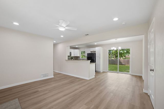 3613 Edgebrook Drive, Mesquite, TX 75150