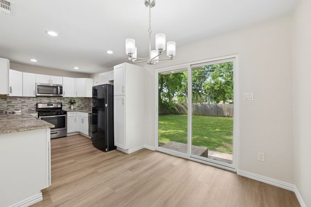 3613 Edgebrook Drive, Mesquite, TX 75150