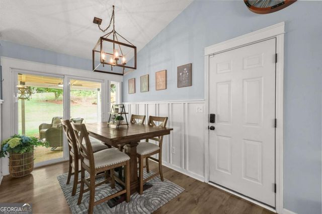 64 Wayfaring Drive, Rockmart, GA 30153