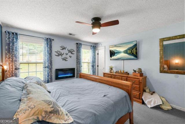 64 Wayfaring Drive, Rockmart, GA 30153