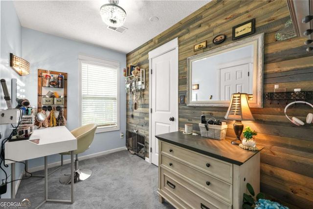 64 Wayfaring Drive, Rockmart, GA 30153