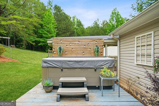 64 Wayfaring Drive, Rockmart, GA 30153