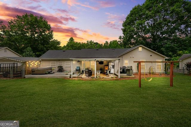 64 Wayfaring Drive, Rockmart, GA 30153