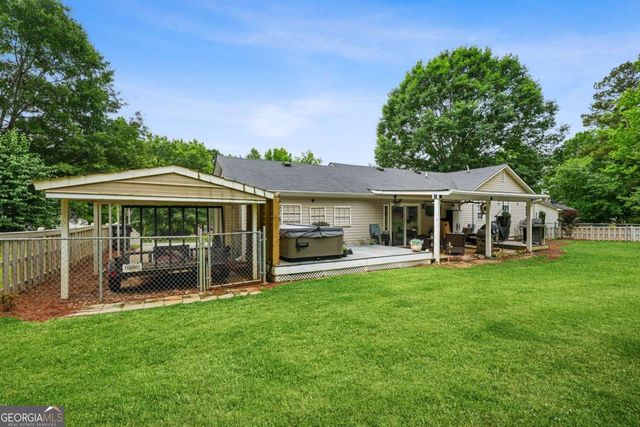 64 Wayfaring Drive, Rockmart, GA 30153