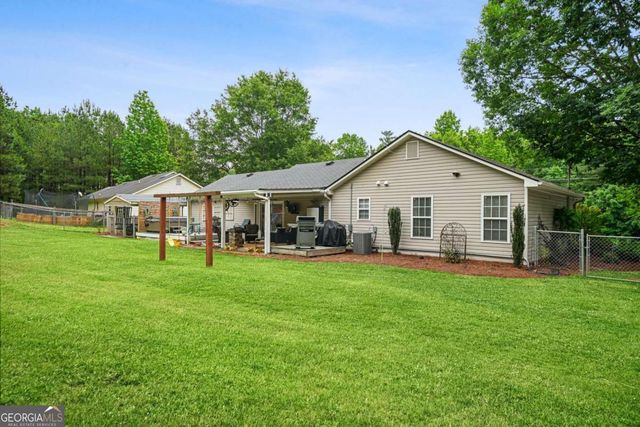 64 Wayfaring Drive, Rockmart, GA 30153